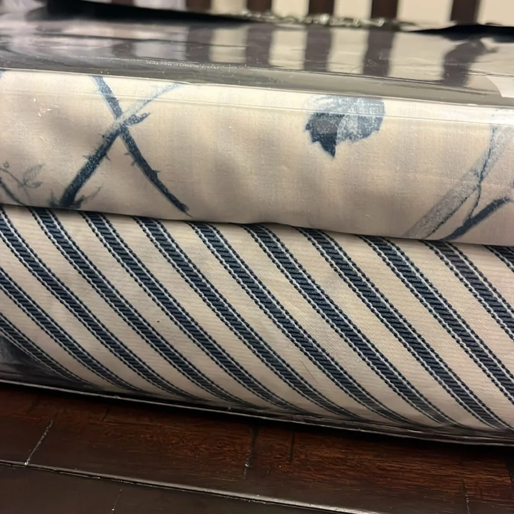 Ralph Lauren Annie Full / Queen Duvet Set new blue Duvet and 2 Standard Shams